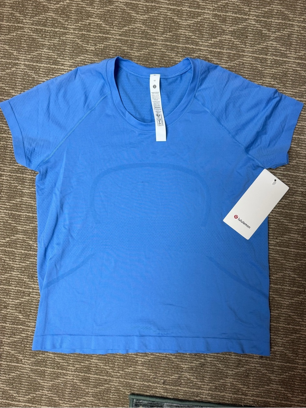 NWT lululemon Swiftly Tech 2.0 *Race